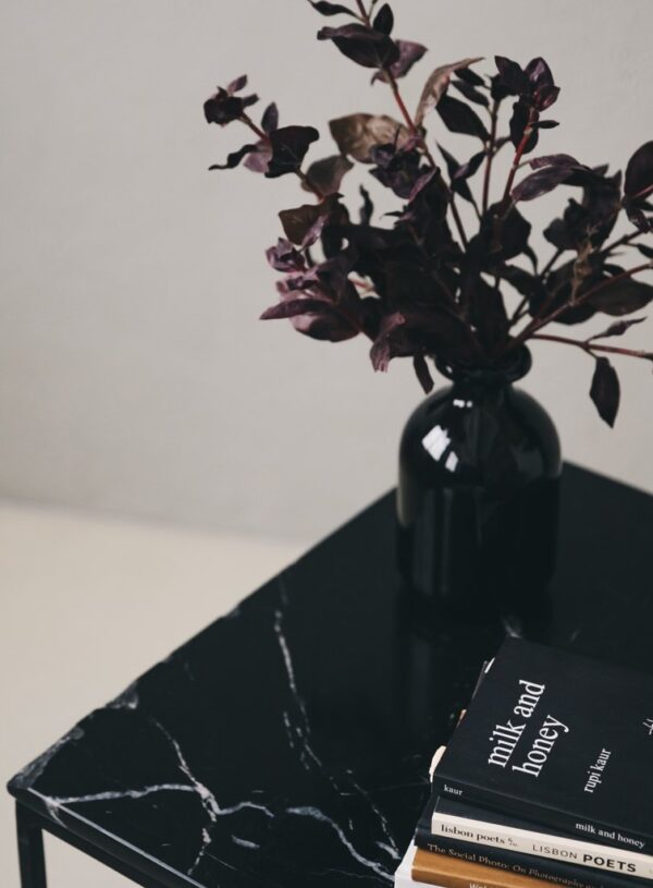 Affordable custom interior design services in Canada and the United States with custom mood boards and shopping lists.